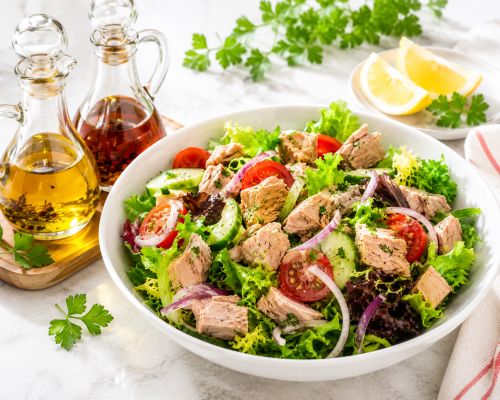 salad cá ngừ trộn dầu giấm