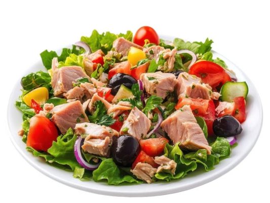 salad rau củ cá ngừ